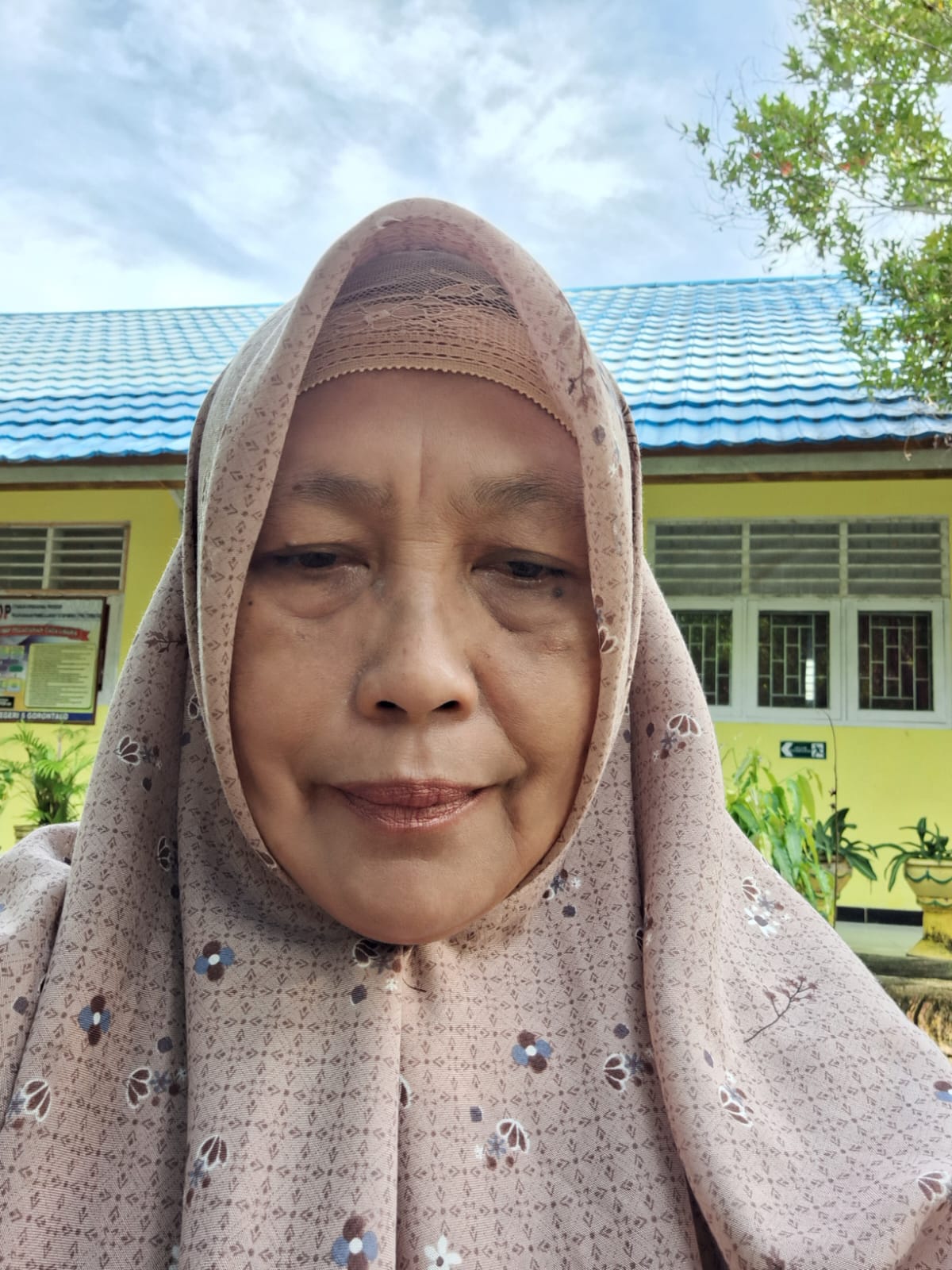 Maruwiyah Zakaria,S.Pd